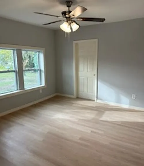 806 W Hampton Springs Ave — Photo 10