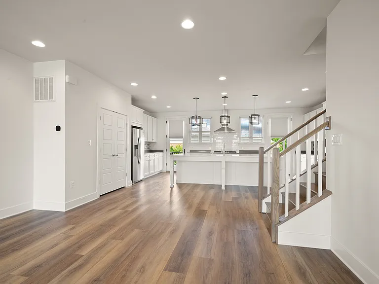 42348 Zenith Ter — Photo 13