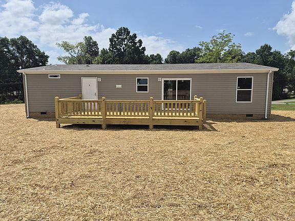 2nd image of 2153 Jefferson Rd