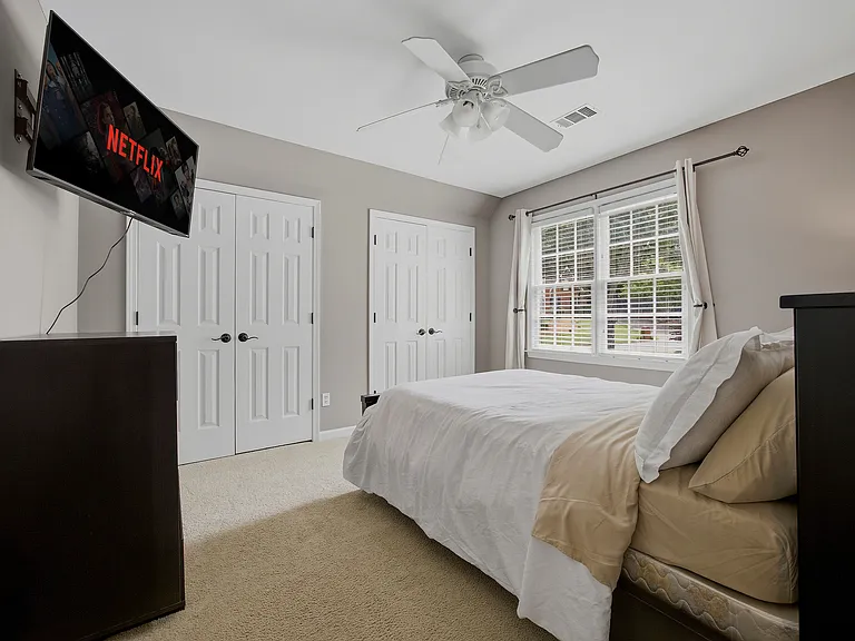 10530 Tuxford Dr — Photo 17