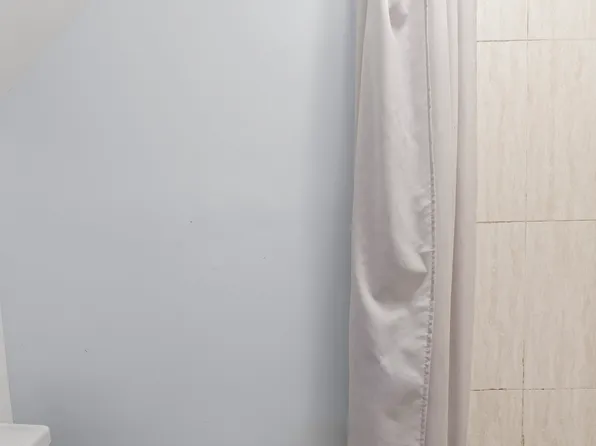 35a Country Drive North image 12 of 13