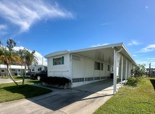 115 5th St E, Nokomis, FL 34275