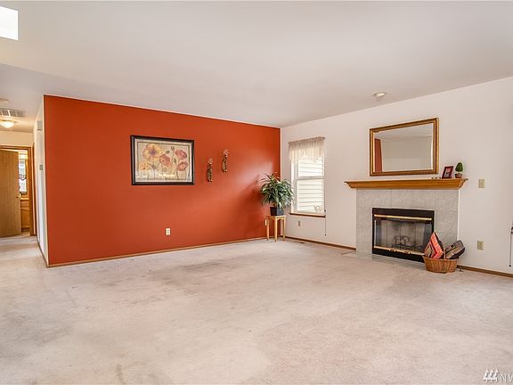 5th image of 8552 Covina Loop NE