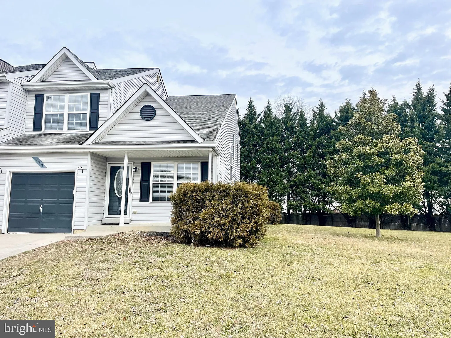 3 bed, 2.5 bath, 1775 sqft, $2,500 — Photo 4