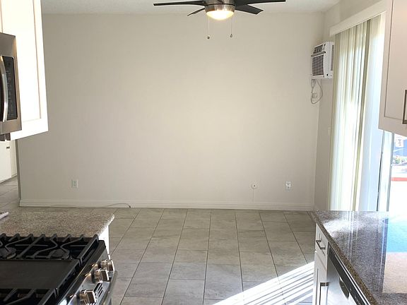 4th image of 836 Westbourne Dr #105