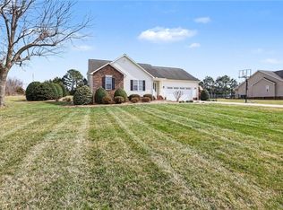 251 Carriage Trace Ln, Lexington, NC 27295
