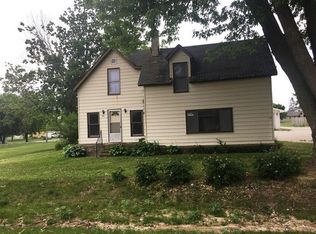 315 NW 2nd St, Panora, IA 50216