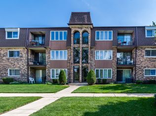 6027 103rd St UNIT 9, Chicago Ridge, IL