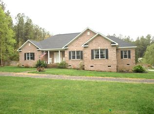 351 Logans Br, West Point, VA 23181