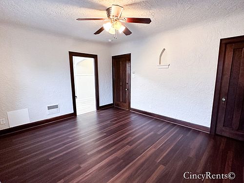 3rd image of 3146 Lookout Cir APT 3