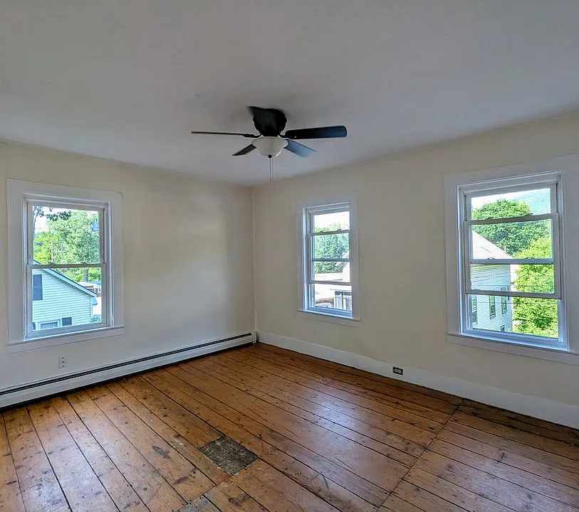 21 Clark St #21CL