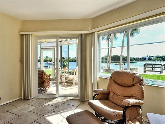 5th image of 1350 N Portofino Dr APT 102