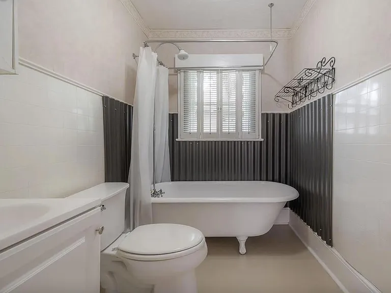 4506 N Ola Ave — Photo 1