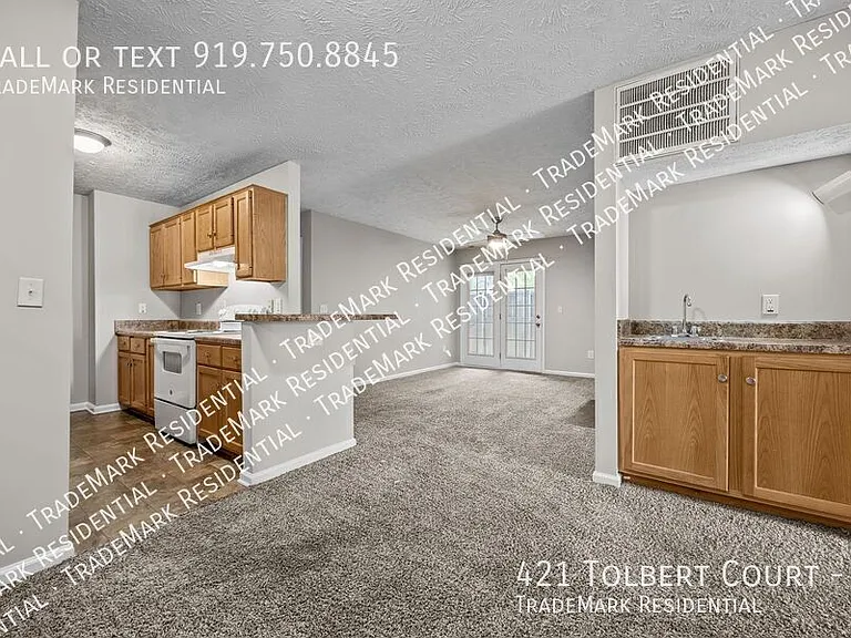 421 Tolbert Ct #C — Photo 23