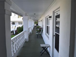 4746 Azalea Dr APT 208C, New Pt Richey, FL 34652