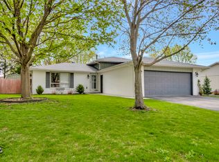 780 Bunker Hill Dr, Bourbonnais, IL