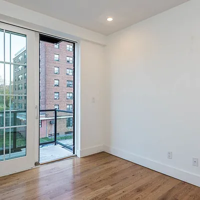 Rented by Nooklyn NYC LLC | media 24