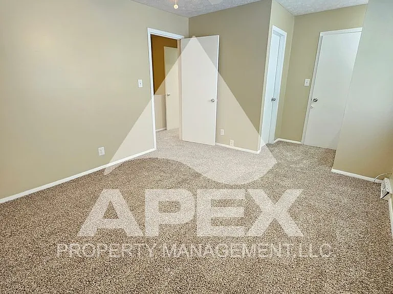 9148 Cedarpark Ln #D — Photo 21