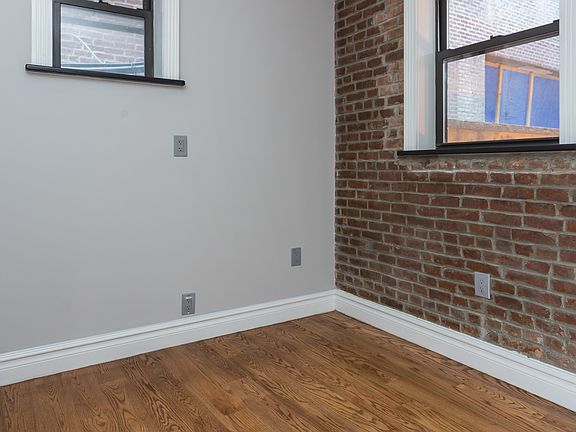 4th image of 439 W 50th St APT 1RE