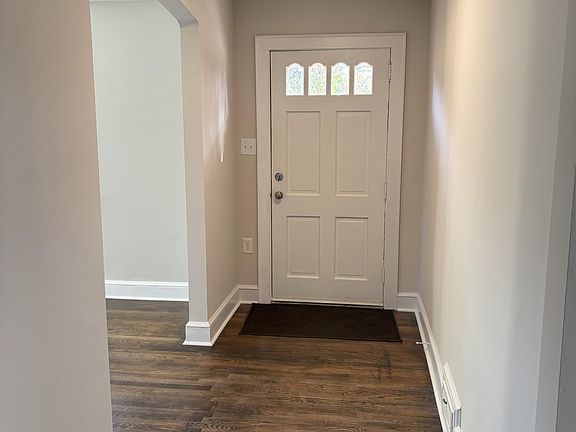 4th image of 109 Anderson Dr