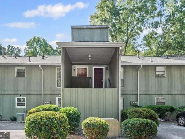 6240 Overlook Rd, Peachtree Corners, GA 30092