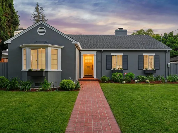 2302 Webster St, Palo Alto, CA 94301