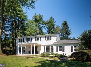 608 Countess Dr, Yardley, PA