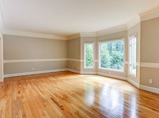 890 Waddington Ct, Sandy Springs, GA 30350