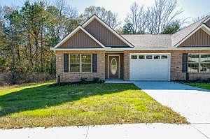 1st image of 152 Oak Place Cir Lot 23
