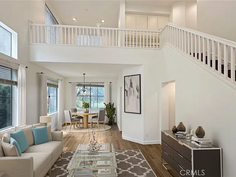 2971 W Bradley Pl — Photo 2