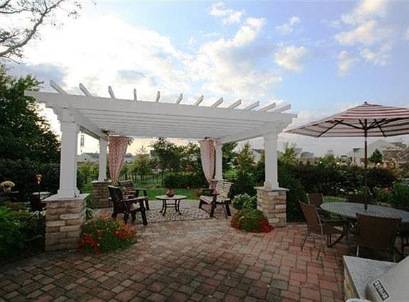 4th image of 1624 Lantana Ct