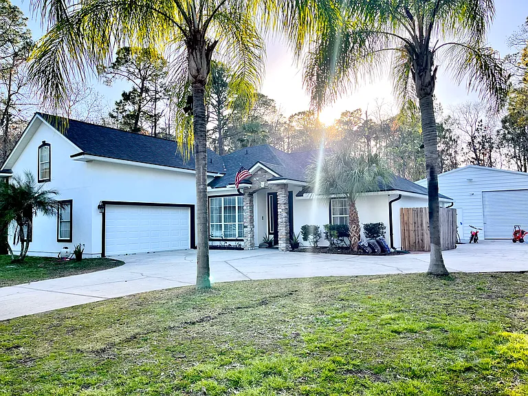 3040 Gerona Dr W — Photo 1