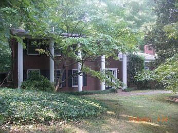 1st image of 2898 Marguerite Park Dr