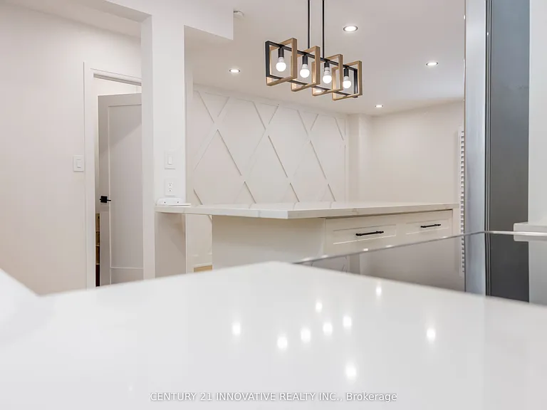 2451 Bridletowne Cir #19 — Photo 8