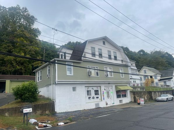 146 New Haven Ave, Derby, CT 06418
