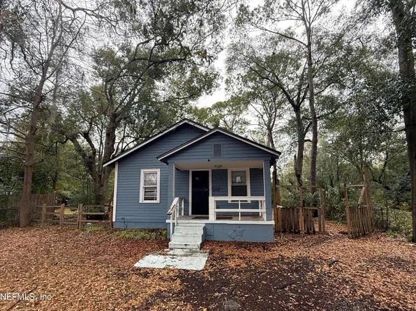 299 E 48TH Street, Jacksonville, FL 32208