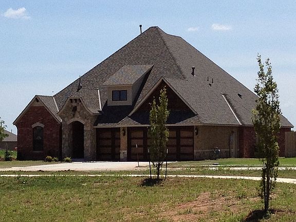 4th image of 5008 SW 126th Ter