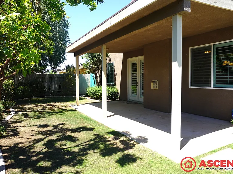 8409 Alonso Ct — Photo 15