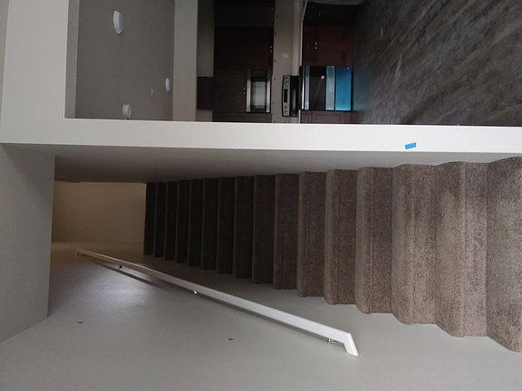 2nd image of 2309 S State St Unit 205