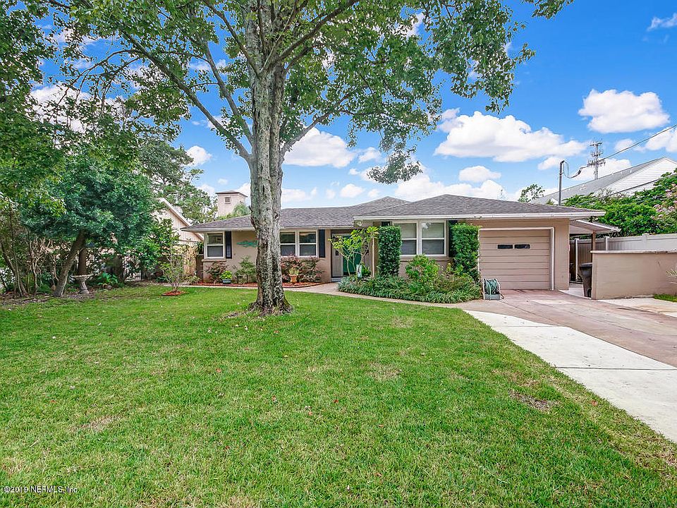 1st image of 5324 Della Robbia Way