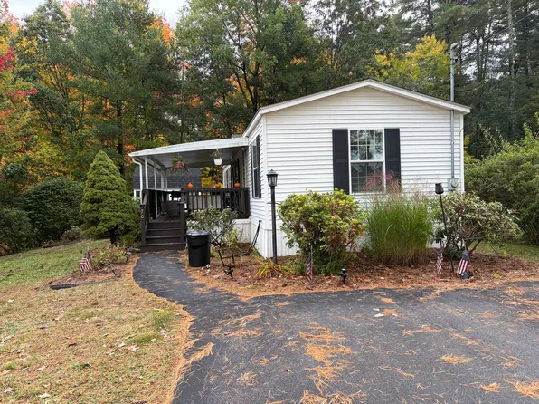 70 Farmwood Dr #360, Nashua, NH 03062