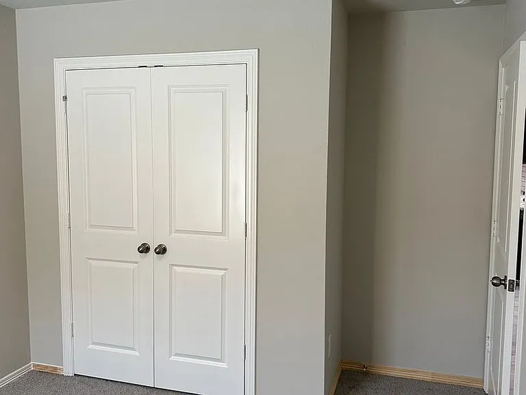 1111 Highgarden Dr — Photo 6