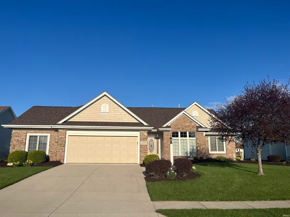 12217 Harvest Bay Dr, Fort Wayne, IN 46845