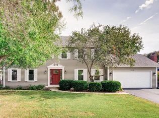 3736 Lawrence Dr, Naperville, IL 60564
