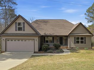 309 Fox Run Rd, Walhalla, SC 29691