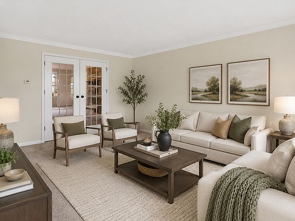 4th image of 8415 Country Club Ln