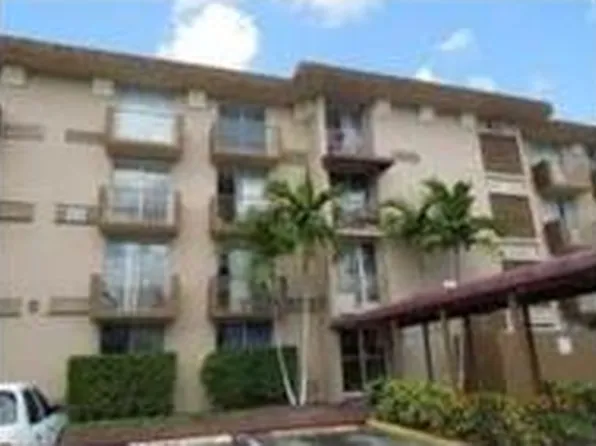 16450 NW 2nd Ave APT 302, Miami, FL 33169