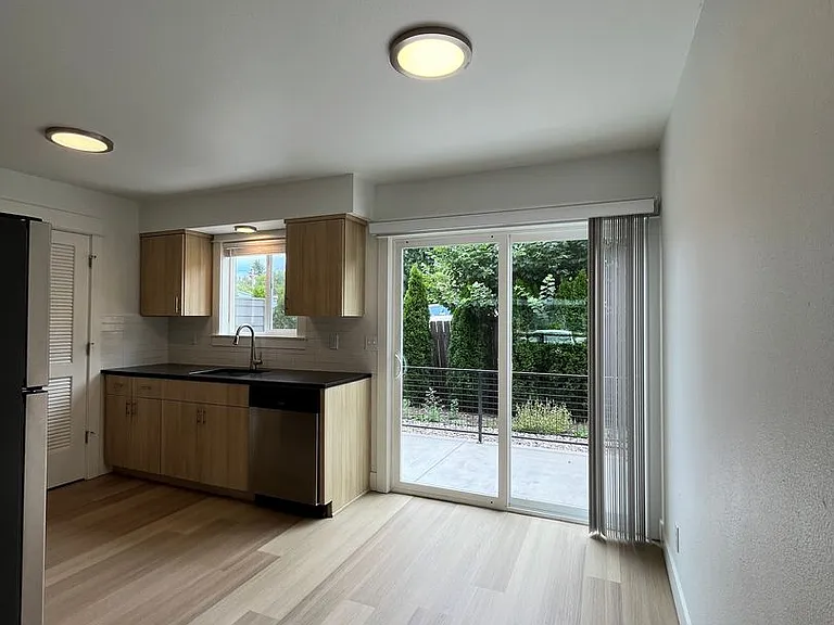 The Chelsea by Star Metro — Photo 15