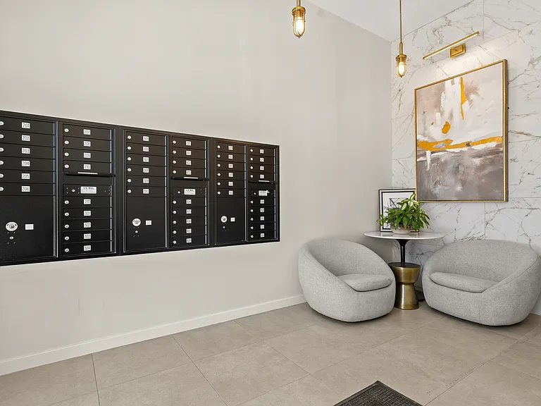 457 W Broadway #502 — Photo 34