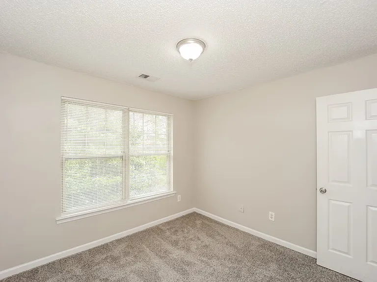 3076 Broadleaf Trl — Photo 15